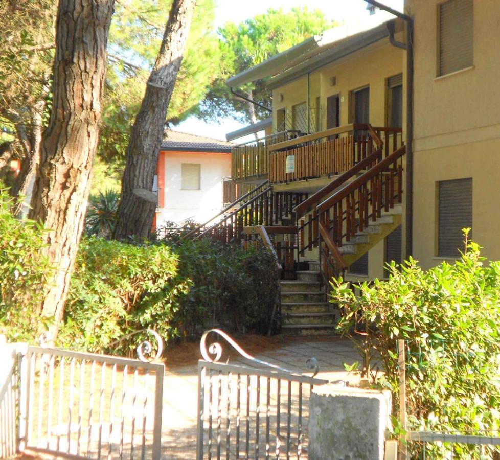 In 25004 * Rosolina Mare
